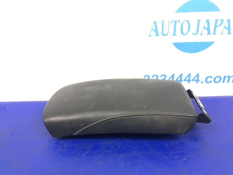 Подлокотник X-TRAIL/ROGUE T32 13-20 T32