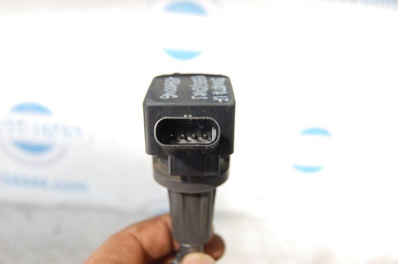 Катушка зажигания HYUNDAI SONATA LF 2014- Седан 2.4 Катушка зажигания HYUNDAI SONATA LF 2014- Седан 2.4