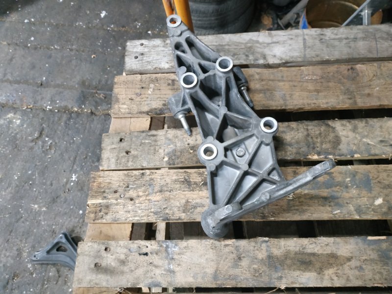 Подушка двигателя задняя правая MURANO Z51 07-14