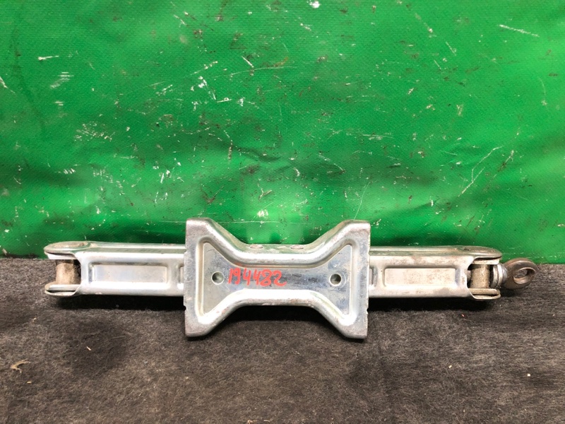 Домкрат NISSAN