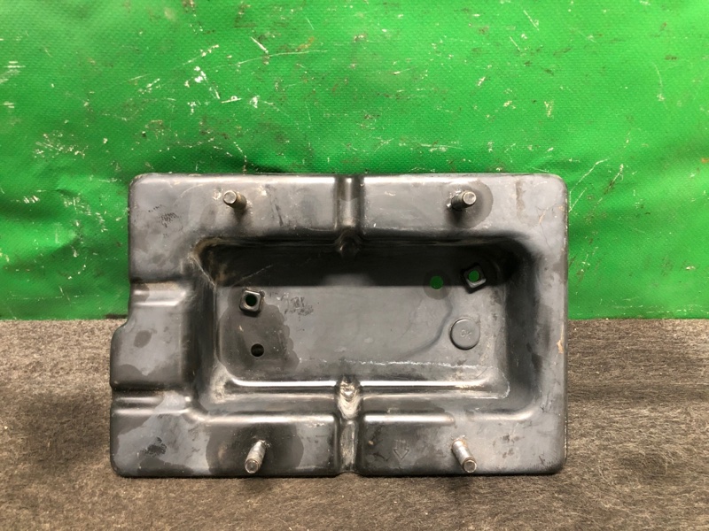 Кронштейн усилителя заднего бампера задний правый HYUNDAI SONATA YF 10-14 86642-4R000 Б/У