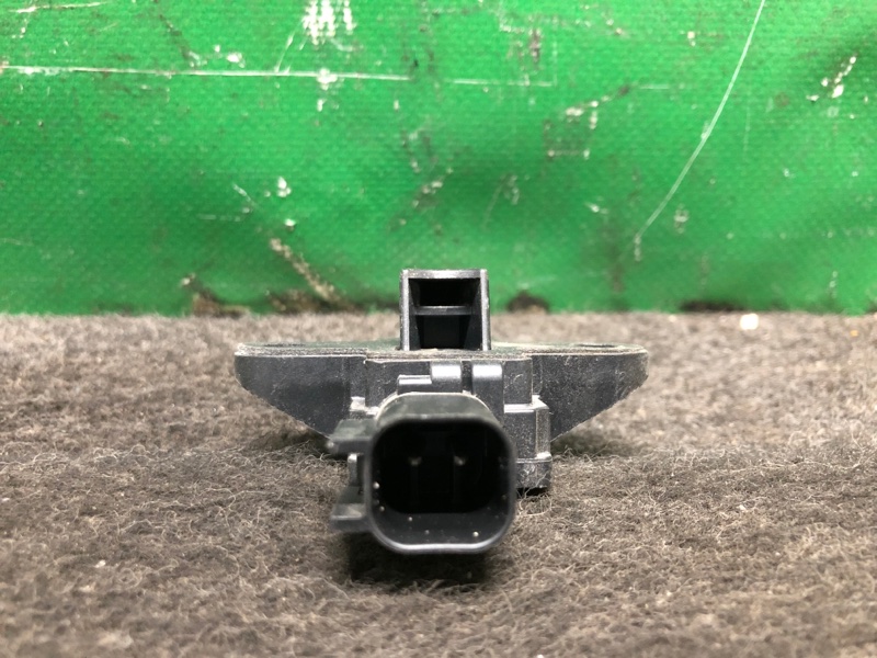 Датчик удара передний правый HYUNDAI ELANTRA MD 10-15