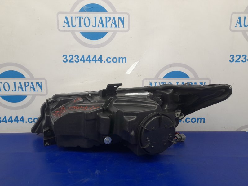 Фара передняя правая ACURA MDX (YD3) 13-21 YD3