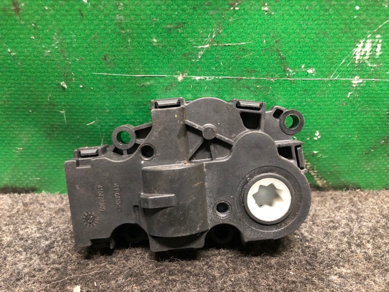 Моторчик заслонки печки INFINITI QX30 16-20 Внедорожник 2.0 20PET