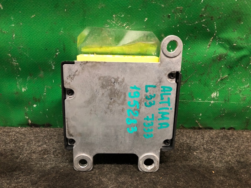 Блок управления AIRBAG ALTIMA L33 12-18 2016 L33 2.5