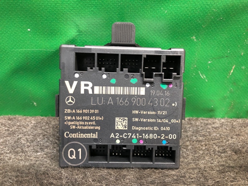 Блок комфорта передний правый INFINITI QX30 16-20 2017 Внедорожник 2.0 20PET A 166 900 43 02 Б/У