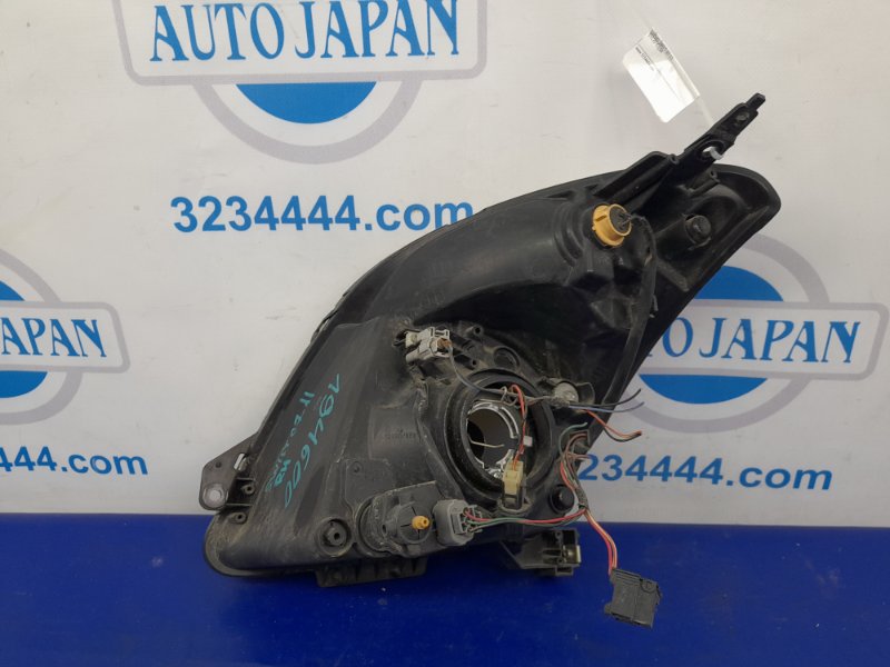 Фара передняя правая SUZUKI SWIFT 04-11