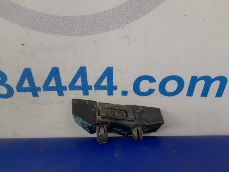 Кронштейн переднего бампера передний левый OUTBACK 03-09 BP