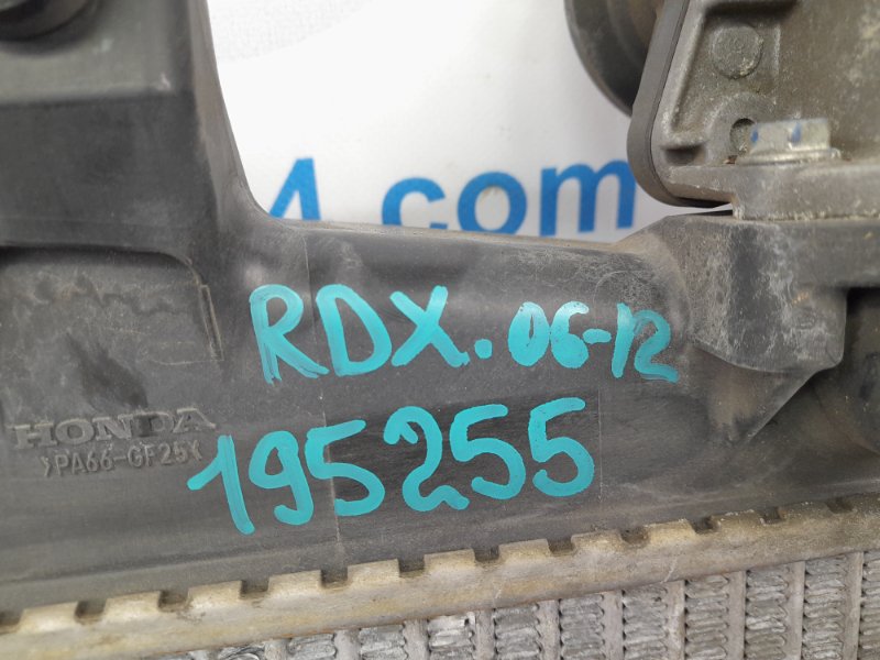 Радиатор интеркулера RDX 06-12 2008 Внедорожник 2.3 Радиатор интеркулера RDX 06-12 2008 Внедорожник 2.3
