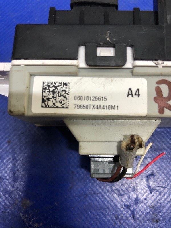 Монитор RDX 12-19 2018 Внедорожник 3.5 Монитор RDX 12-19 2018 Внедорожник 3.5