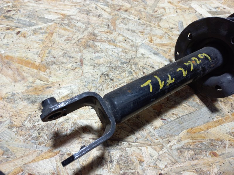 Амортизатор задний правый ACURA TLX 14-17 Седан 2.4