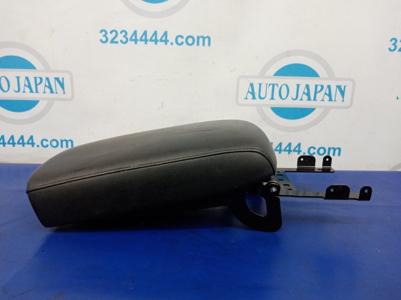 Подлокотник NISSAN MURANO Z51 07-14