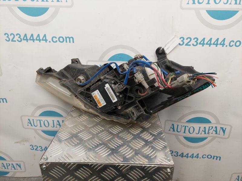 Фара передняя правая MURANO Z50 02-07