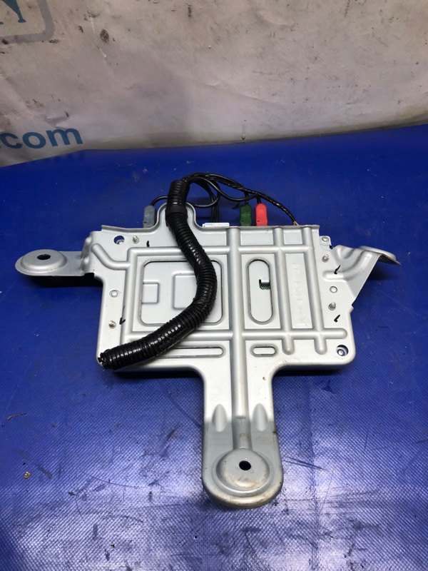 Усилитель антенны RDX 19- 2019 Внедорожник 2.0