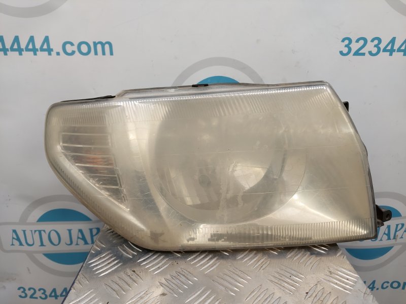 Фара передняя правая MITSUBISHI PAJERO 99-06 MR414930 Б/У