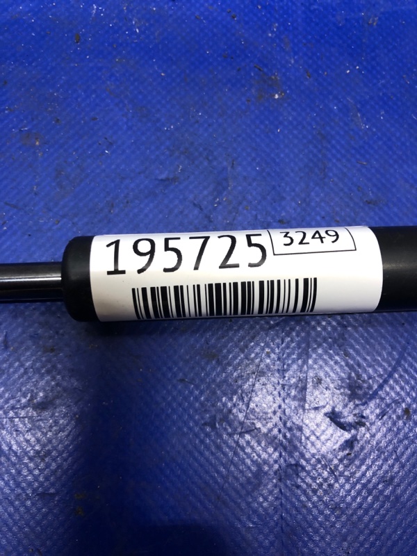 Амортизатор крышки багажника LANCER X 10 07-15 2011 Седан 2.0