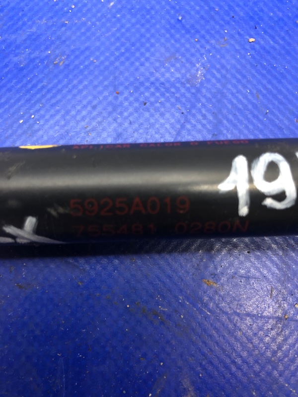 Амортизатор крышки багажника MITSUBISHI LANCER X 10 07-15 Седан 2.0