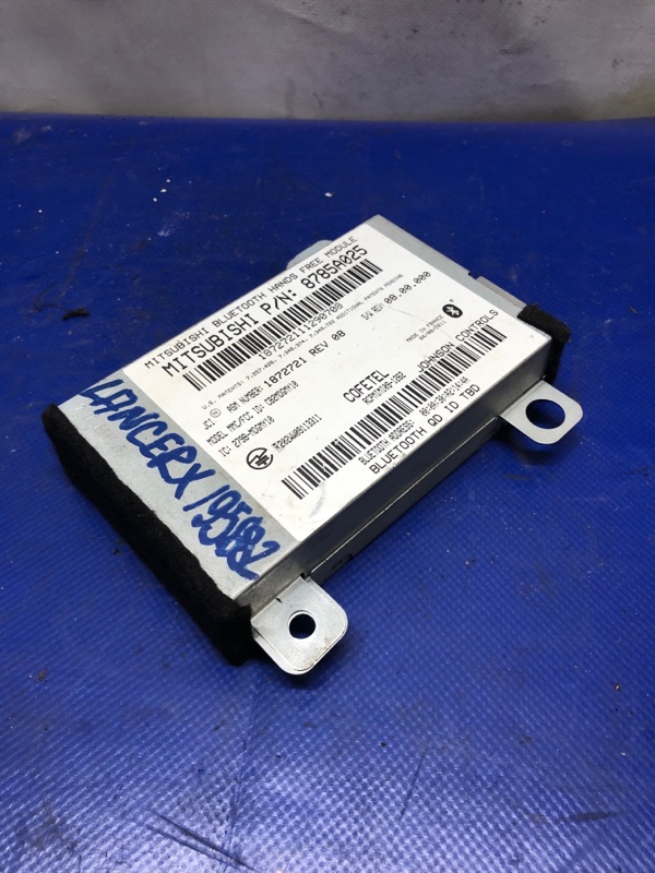 Блок управления блютуз LANCER X 10 07-15 2011 Седан 2.0 Блок управления блютуз LANCER X 10 07-15 2011 Седан 2.0