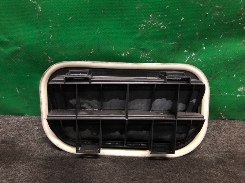 Клапан вентиляции салона задний правый INFINITI QX30 16-20 2017 Внедорожник 2.0 20PET 76804-5DA0A Б/У