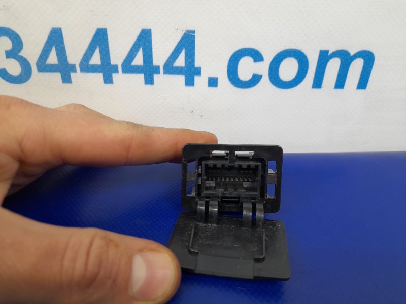 Разъем M35/M45 04-10