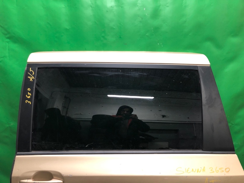 Стекло двери заднее левое TOYOTA SIENNA 11-16 2012 GSL30 3.5 2GR-FE 62760-08050 Б/У