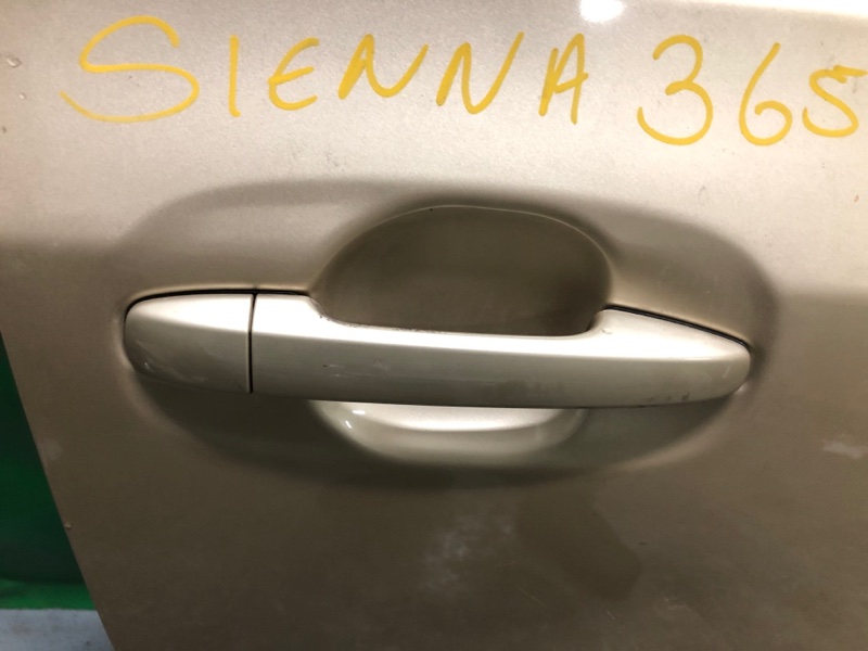 Ручка двери наружная передняя правая TOYOTA SIENNA 11-16 2012 GSL30 3.5 2GR-FE 69210-0T010-E2 Б/У