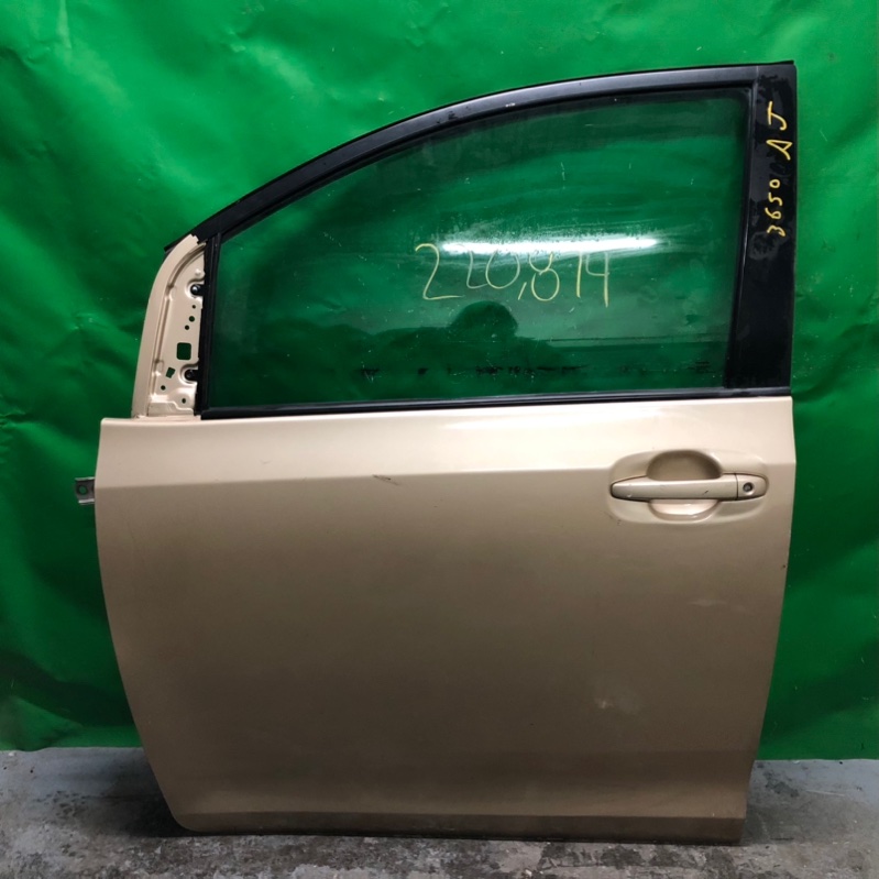 Стекло двери переднее левое TOYOTA SIENNA 11-16 GSL30 3.5 2GR-FE