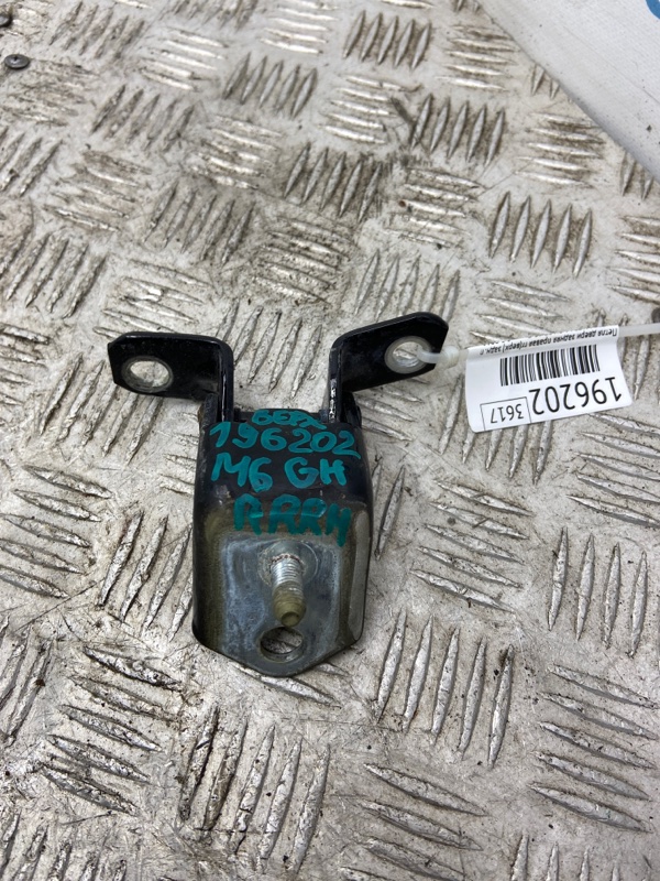 Петля двери верхняя задняя правая MAZDA 6 GH 07-12 2011 GH 2.5 GS3L-72-210A Б/У