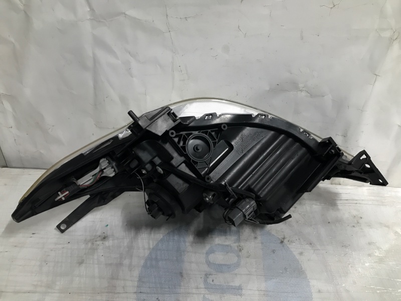 Фара передняя правая 5 CR 05-10 2009 Минивен 2.3 Фара передняя правая 5 CR 05-10 2009 Минивен 2.3