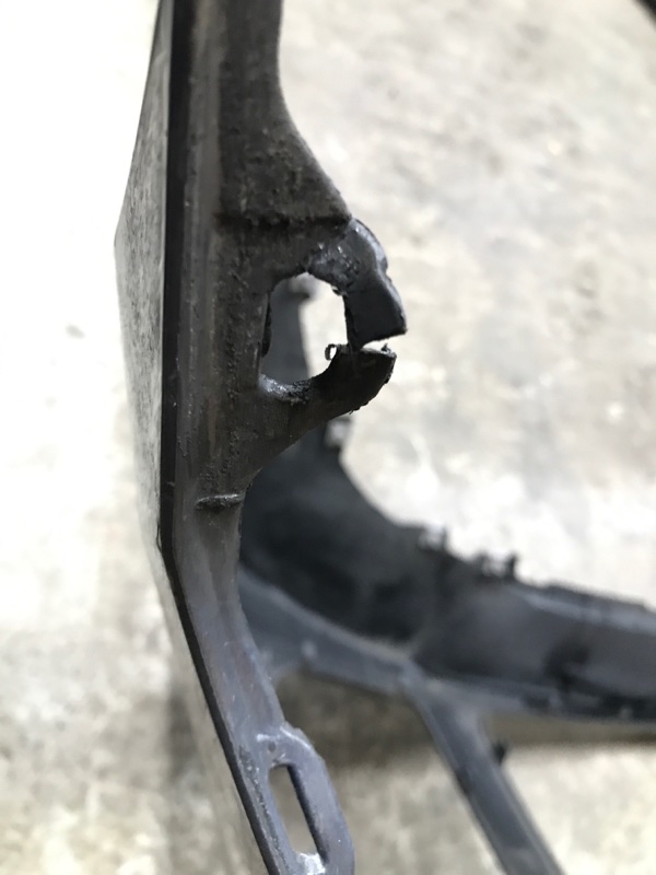 Бампер передний MAZDA 5 CR 05-10 Минивен 2.3 Бампер передний MAZDA 5 CR 05-10 Минивен 2.3