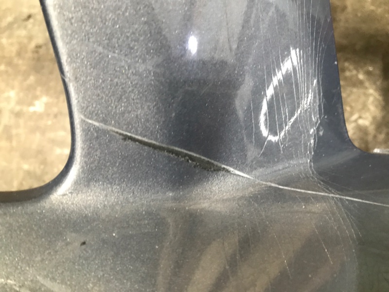 Бампер передний 5 CR 05-10 2009 Минивен 2.3 Бампер передний 5 CR 05-10 2009 Минивен 2.3