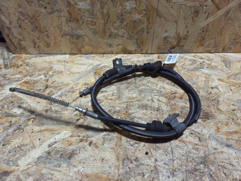Трос стояночного тормоза задний левый MITSUBISHI LANCER X 10 07-15 2010 Хетчбек 2.4 4B12 4820A049 Б/У