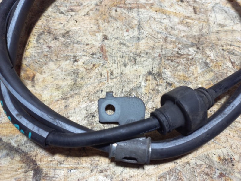 Трос стояночного тормоза задний левый LANCER X 10 07-15 2010 Хетчбек 2.4 4B12