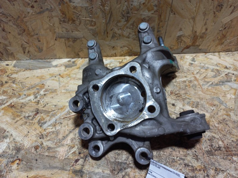 Цапфа задняя правая ACURA RDX 12-19 2014 Внедорожник 3.5 J35Z2 52210-TX5-A00 Б/У
