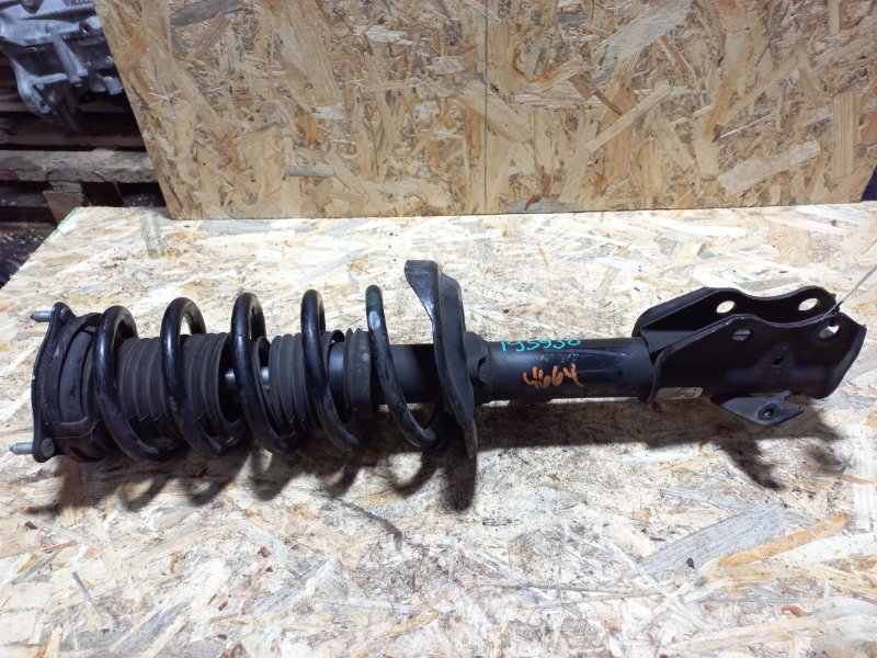 Амортизатор передний левый ACURA RDX 12-19 2014 Внедорожник 3.5 J35Z2 51621-TX4-A01 Б/У