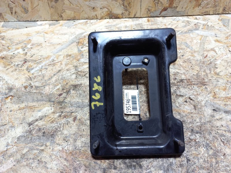 Кронштейн усилителя заднего бампера левый SOUL AM 08-13 2012 Хетчбек 2.0