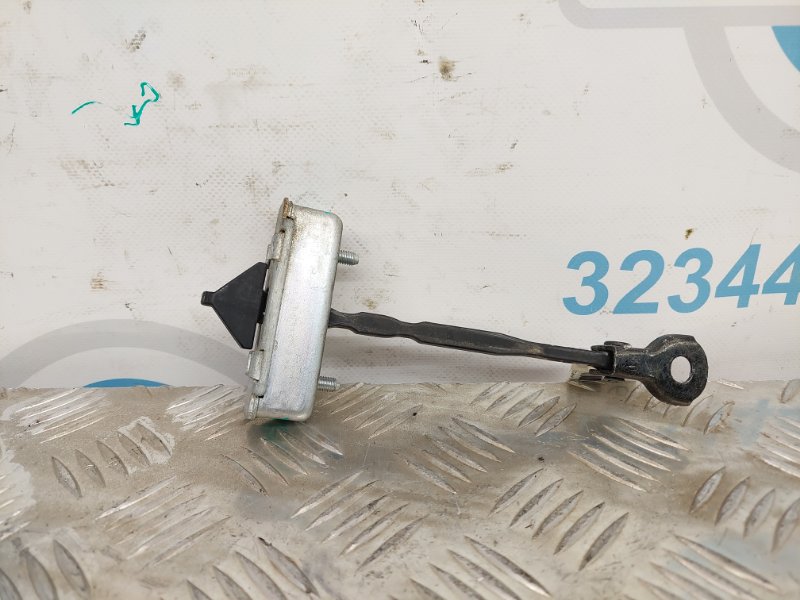 Ограничитель двери задний левый 6 GH 07-12 2011 GH 2.5