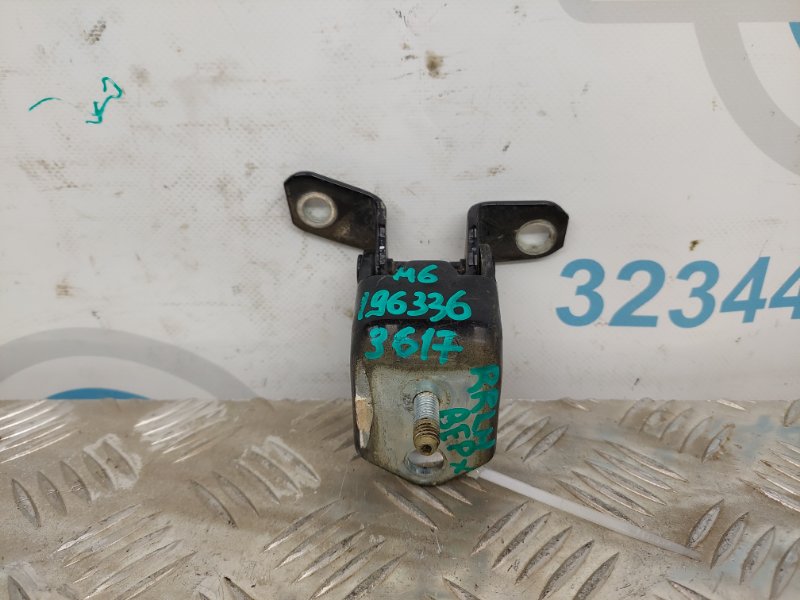 Петля двери верхняя задняя левая 6 GH 07-12 2011 GH 2.5