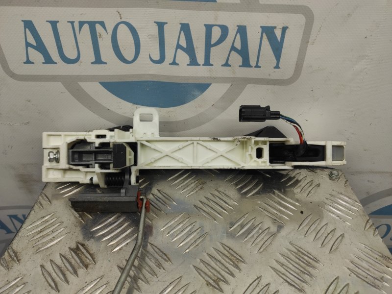 Ручка двери наружная передняя правая RDX 12-19 2013 Внедорожник 3.5 Ручка двери наружная передняя правая RDX 12-19 2013 Внедорожник 3.5