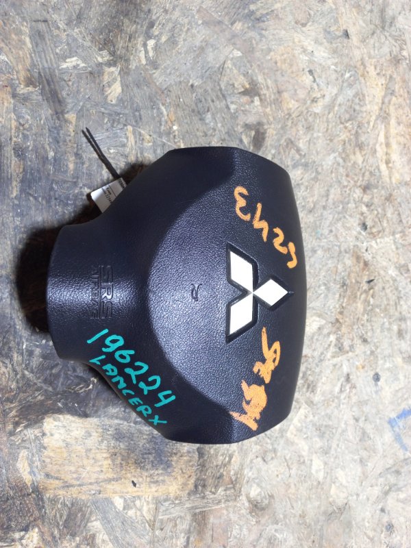 Подушка безопасности в руль MITSUBISHI LANCER X 10 07-15 2010 Хетчбек 2.4 4B12 7030A105XA Б/У