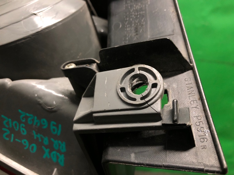 Фонарь наружный задний правый RDX 06-12 2007 Внедорожник 2.3 Фонарь наружный задний правый RDX 06-12 2007 Внедорожник 2.3