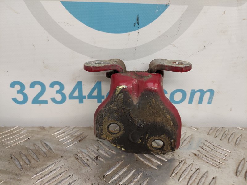 Петля двери нижняя передняя левая ACURA MDX (YD1) 00-06 Внедорожник 3.5 J35A5