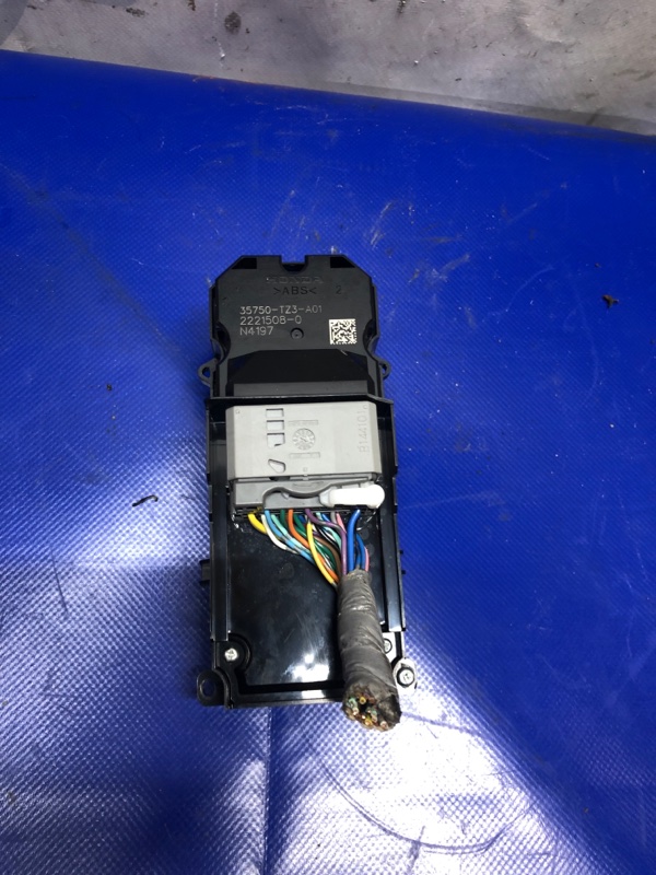 Блок управления стеклоподъемниками передний левый ACURA TLX 14-17 Седан 2.4