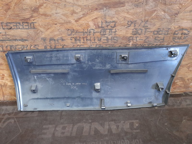 Накладка двери задняя правая FORESTER SG 02-07 2007 SG 2.5 EJ253