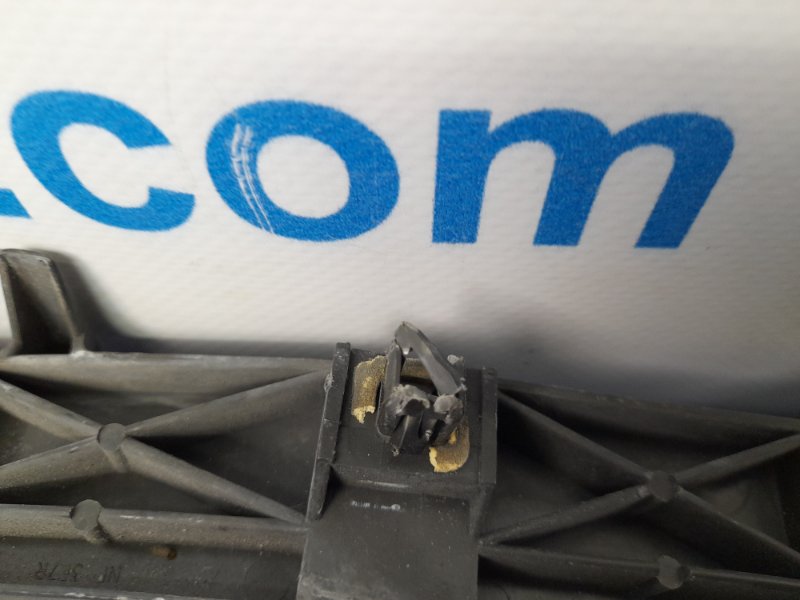 Кронштейн заднего бампера задний левый 6 GH 07-12 2011 GH 2.5