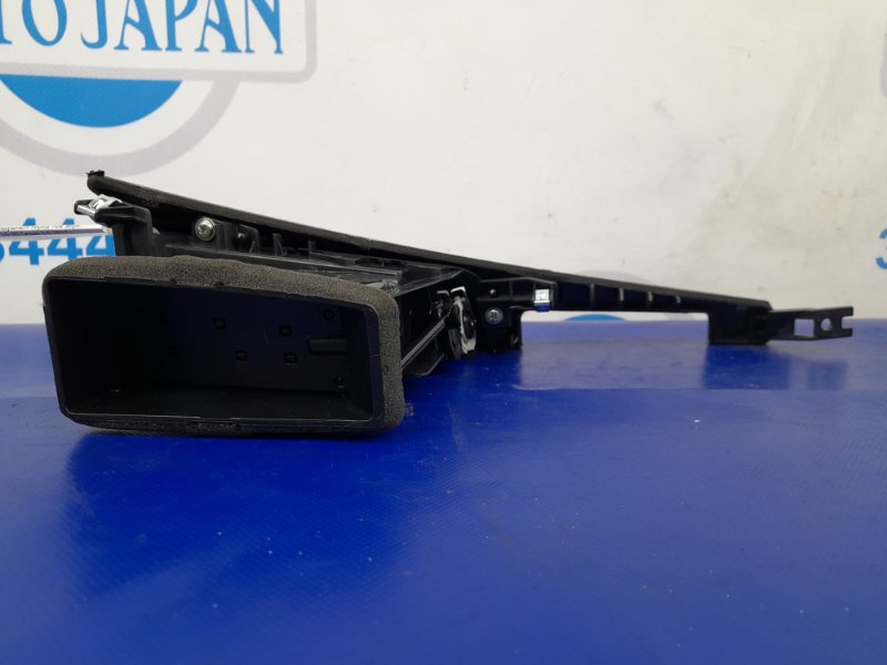 Дефлектор воздушный передний левый Q50 15-20 2017 Седан 3.0 VR30DDTT Дефлектор воздушный передний левый Q50 15-20 2017 Седан 3.0 VR30DDTT