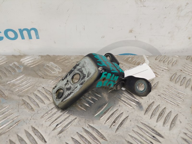 Петля двери верхняя передняя левая RDX 06-12 2008 Внедорожник 2.3