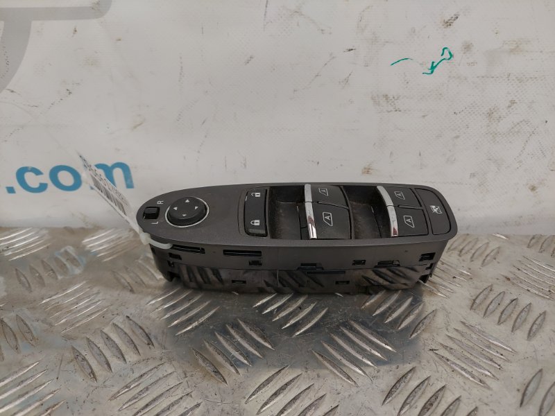 Блок управления стеклоподъемниками передний левый INFINITI Q50 15-20 2017 Седан 3.0 VR30DDTT 25401-4GA6A Б/У