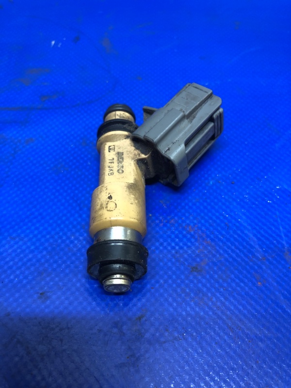 Форсунка топливная FORESTER SG 02-07 2007 Внедорожник 2.5 EJ253