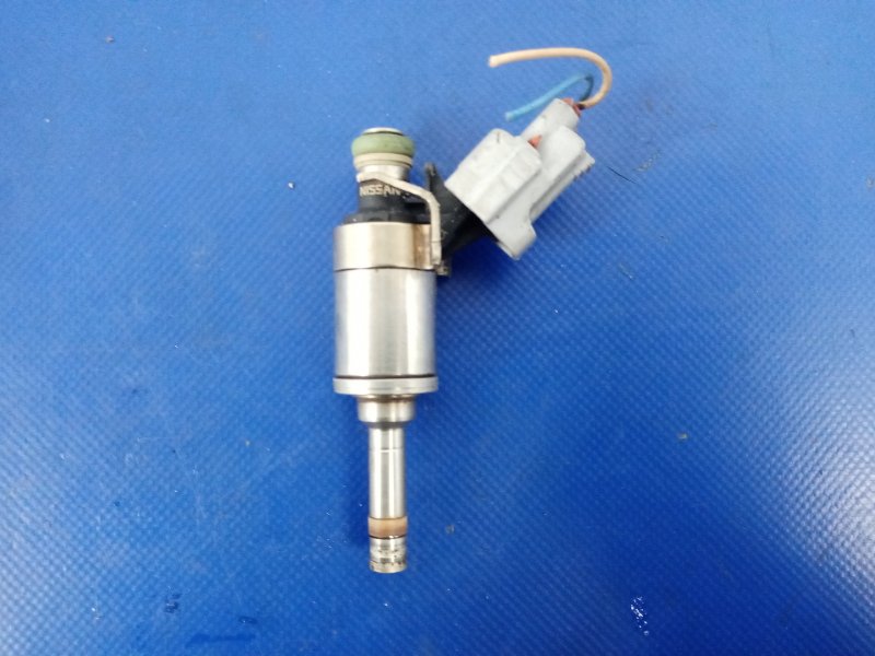 Запчасть форсунка топливная INFINITI Q50 15-20 2017 Седан 3.0 VR30DDTT 16600-5CA0A Б/У Форсунка топливная INFINITI Q50 15-20 2017 Седан 3.0 VR30DDTT 16600-5CA0A Б/У